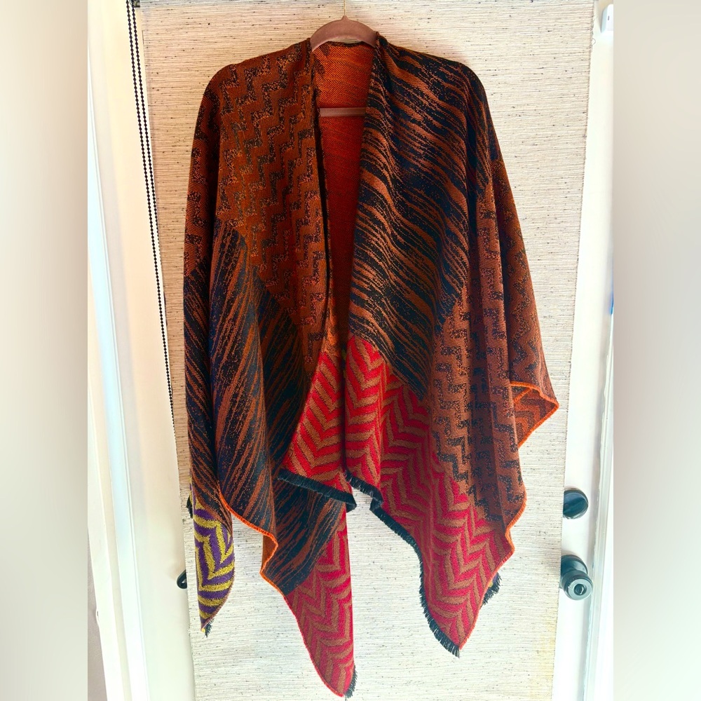 GORGEOUS wool Missoni Wrap/poncho